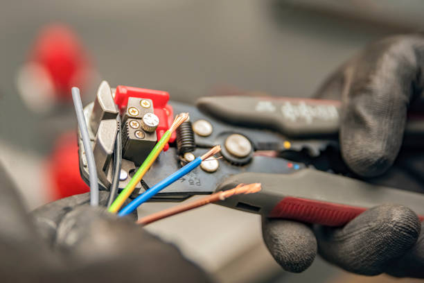 Best Licensed Electrician  in Lorenzo, TX